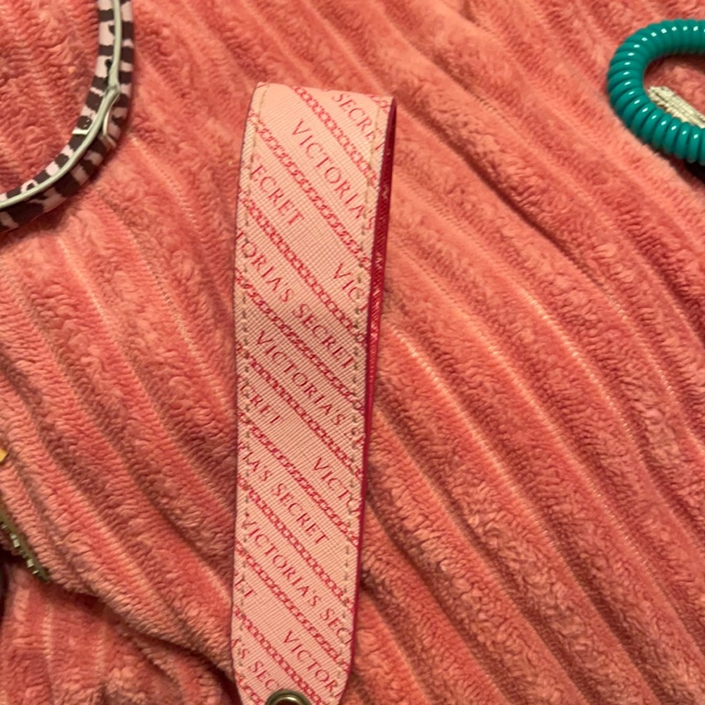 Victoria secret keychain for keys